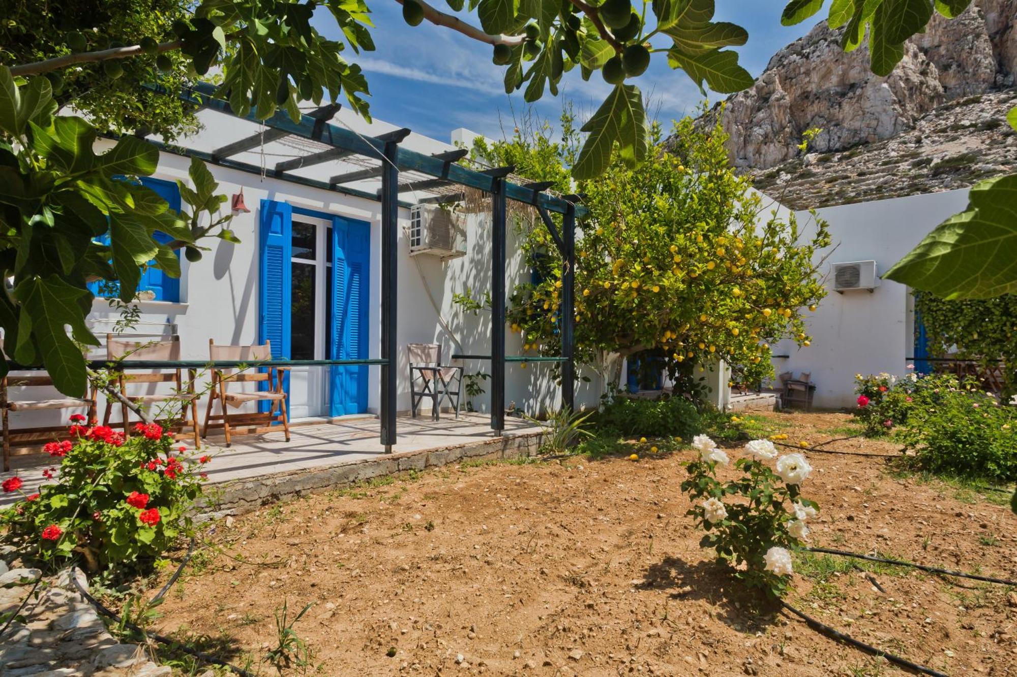 Pleiades Apartments Lefkos  Exterior photo