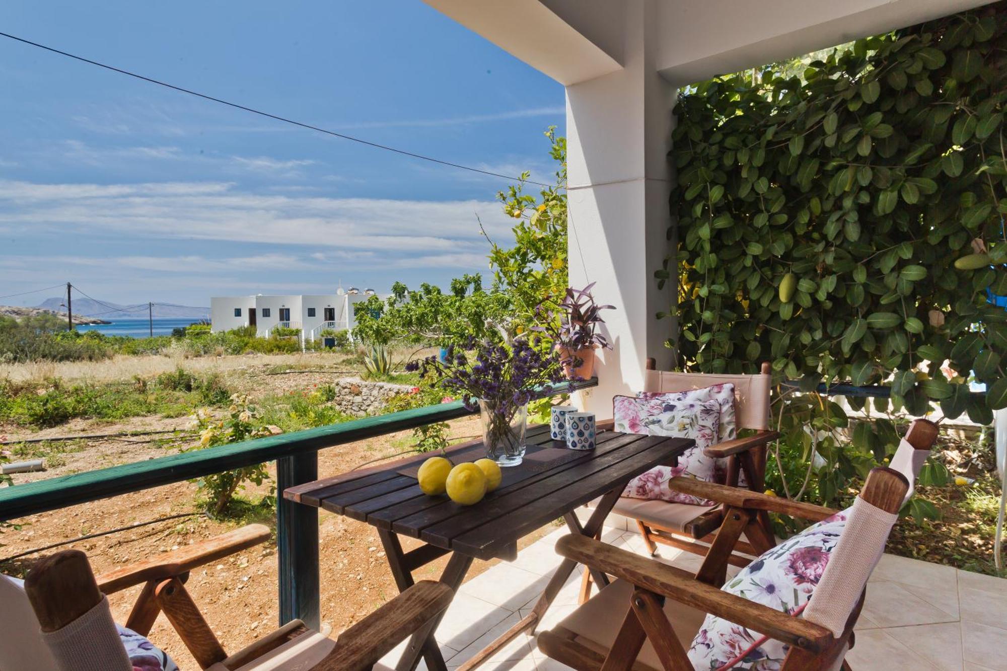 Pleiades Apartments Lefkos  Exterior photo