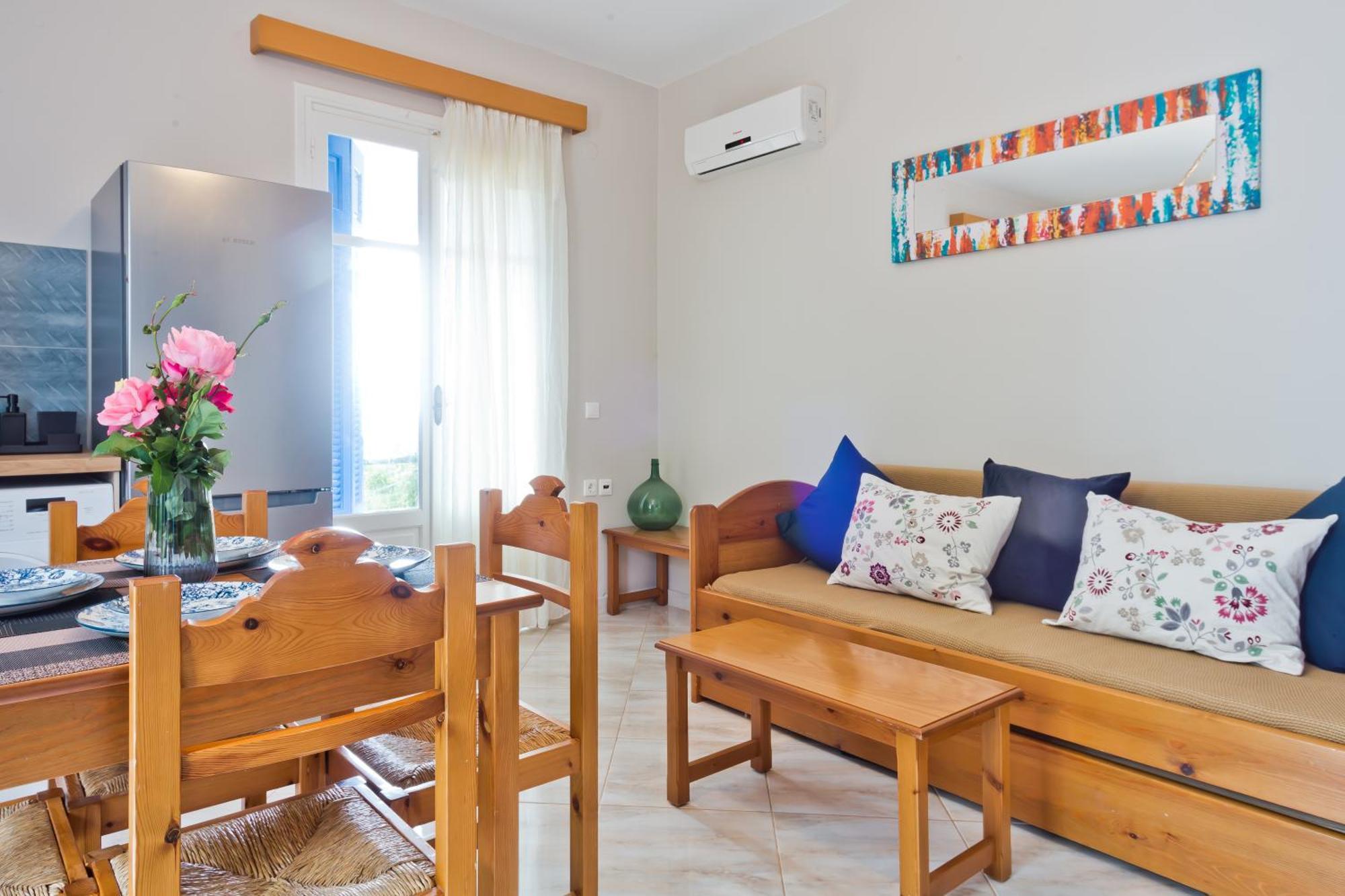 Pleiades Apartments Lefkos  Exterior photo